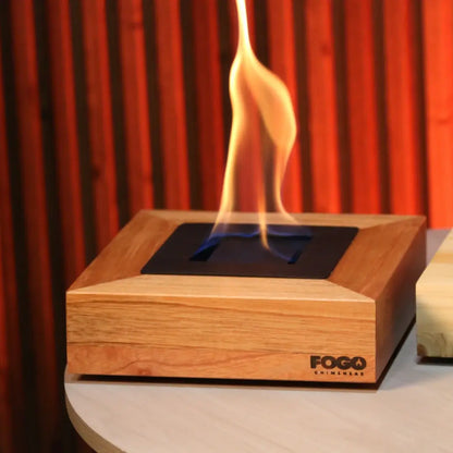 Chimenea cuadrada en madera natural Flamora®